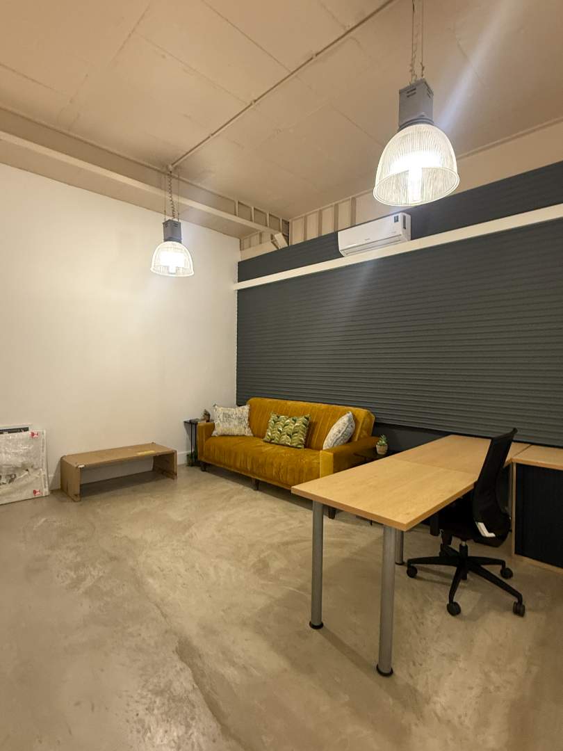 To Let Commercial Property for Rent in De Waterkant Western Cape